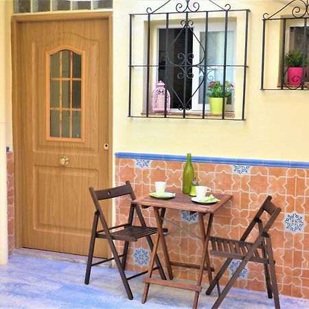 Apartamento Barhelo Malaga Bagian luar foto